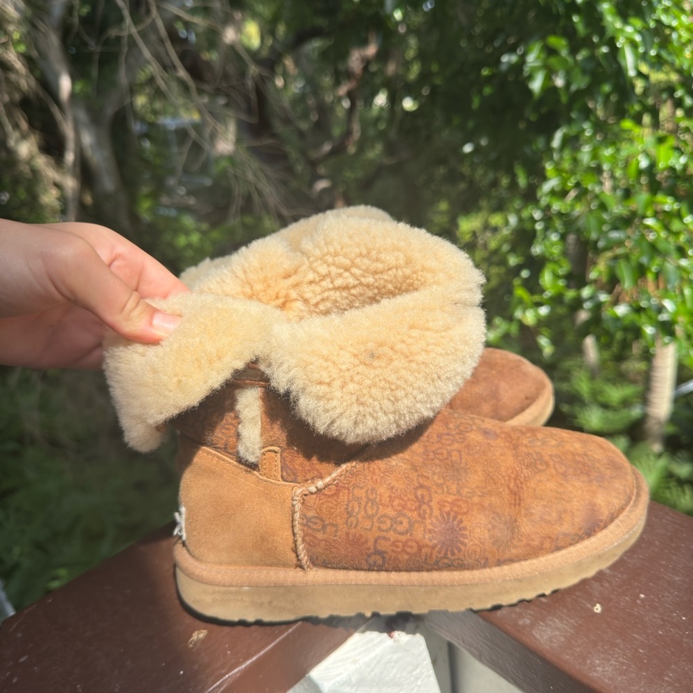 UGG Brown Shearling Ankle Boots